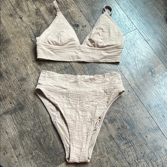 Cream Bikini Set - Picture 1 of 2